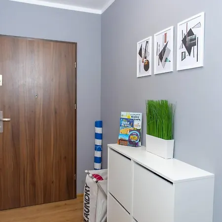 Apartament Rodzinny Апартаменты *