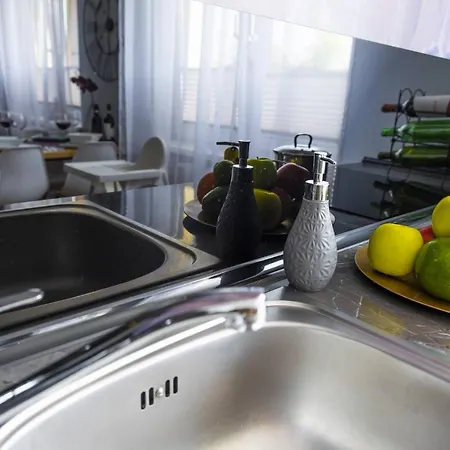 Apartament Rodzinny Апартаменты *
